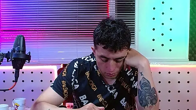 godofcumxxx - Godofcumxxx's free webcam - UK Sex Cams