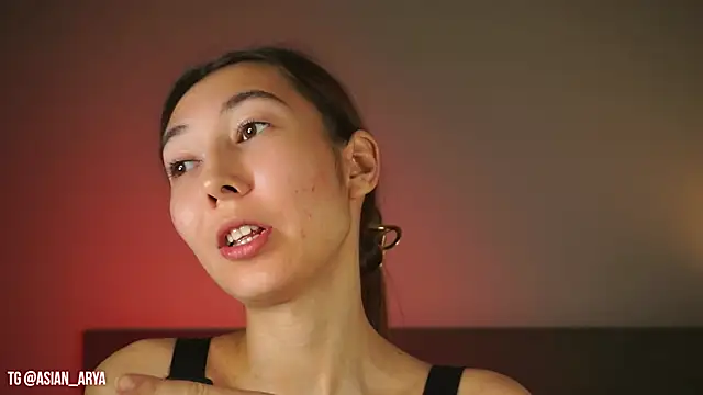 bigboobsarya webcam