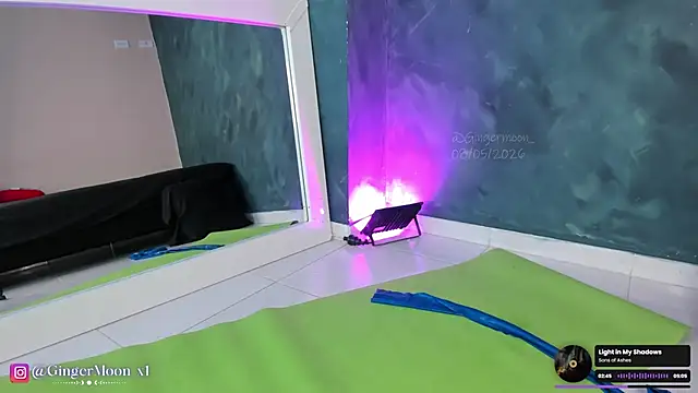 GingerMoon_ webcam