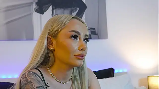 FrancescaGrayy webcam