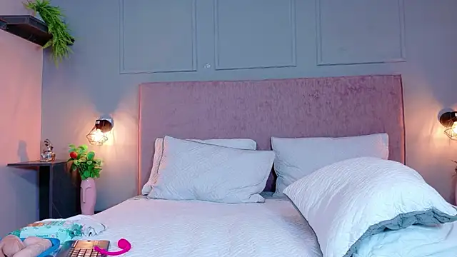 Busty_Zay live sex cam