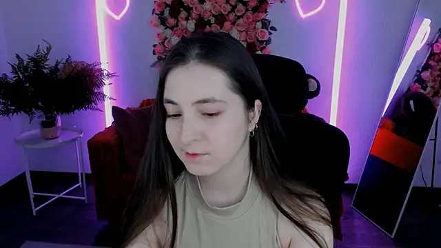 VirtuallVoyant live sex cam