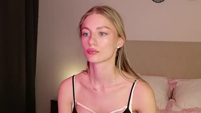 GabriellaOlsen webcam