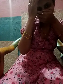 cutybhabhi007 webcam