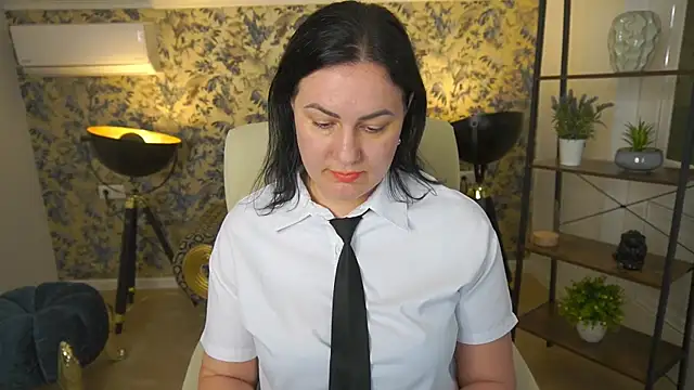 VelvetLuck webcam