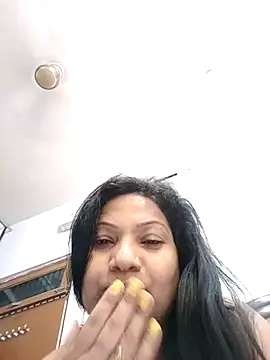 Cute-Janvi20 webcam