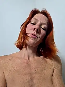 PoppyBoop webcam