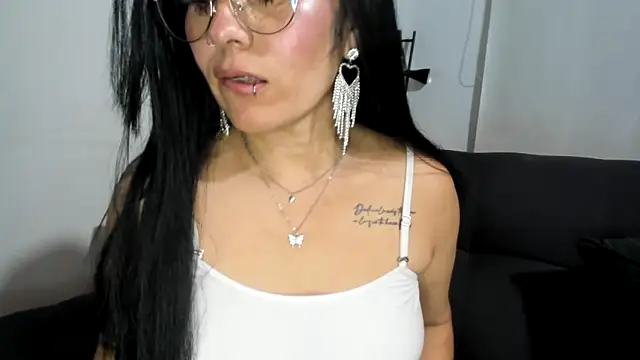 Tania_mature webcam