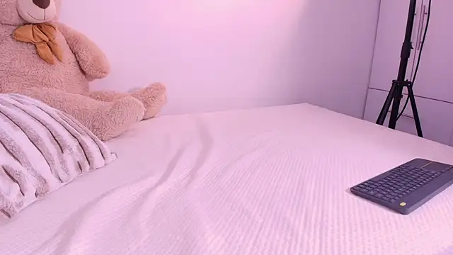 DannaHyde webcam