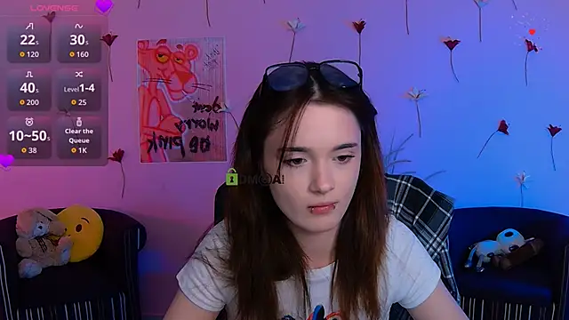 liana_kisses webcam