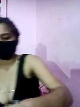 Webcam Model (Your_Favourite_Madhuri)  is live.Free join now!