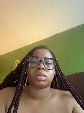 caramel__cremes (F teen) - Ride dildo🍆🍆🍆😩