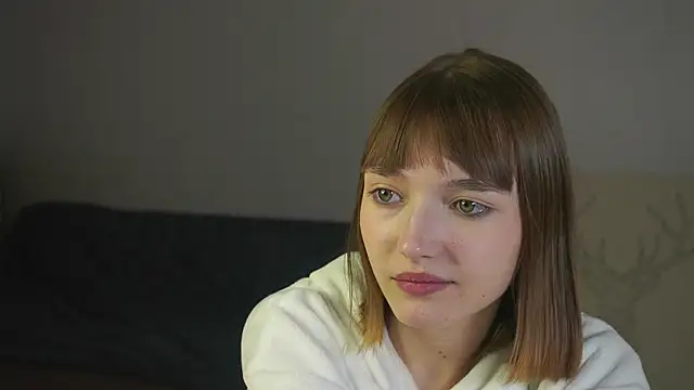 Leyla_crsh webcam