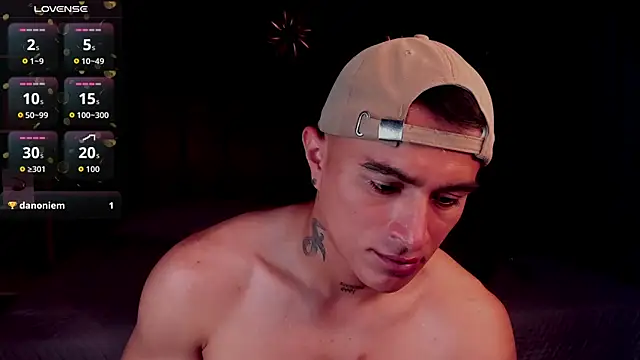 LiamDeep webcam