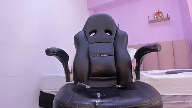 sam_doll_ webcam