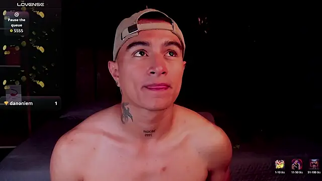 LiamDeep webcam