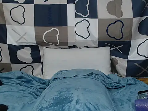 SavageHoney webcam