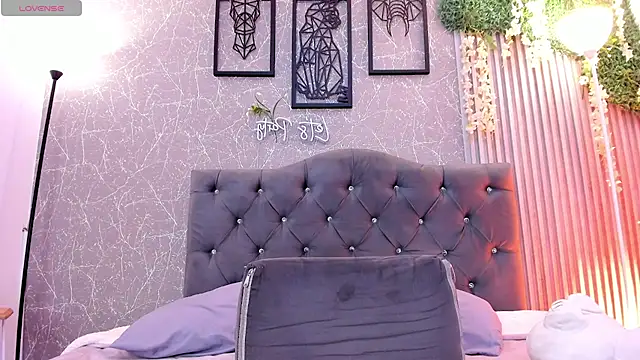 lana_gill1 webcam