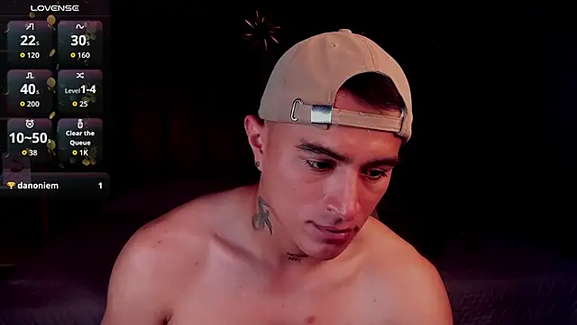 LiamDeep webcam