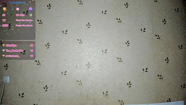 NicoleDaviss webcam
