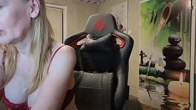 HotLana69 webcam
