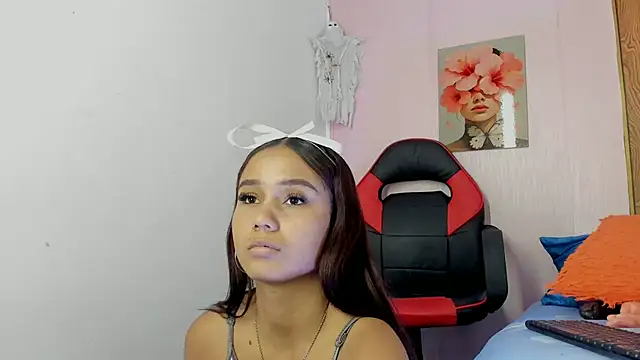 MarianaManzur webcam