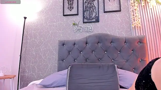 lana_gill1 webcam