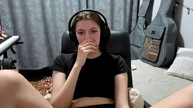  CutieAnny chat room