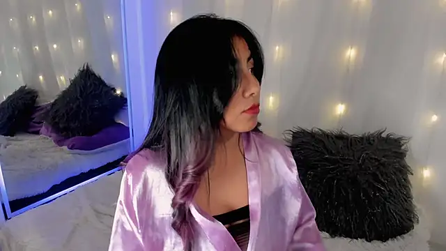 Olivia_Morrys webcam
