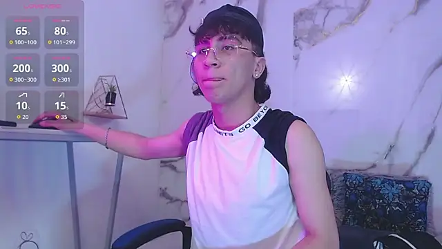 XanderGrey8 webcam