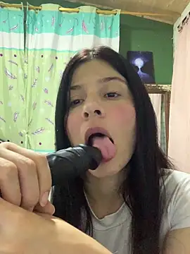 Estefani_32 webcam