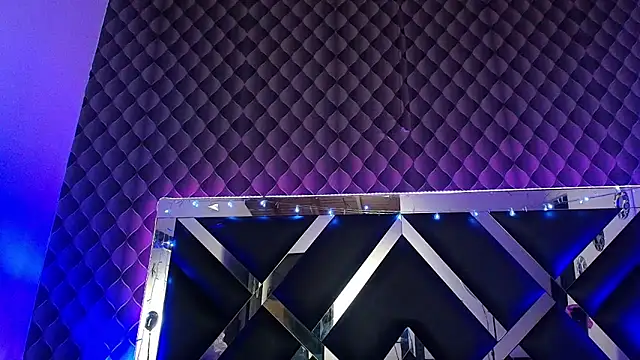 victoriaa_lee_ webcam