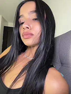 Webcam Model (Bella_Smithe)  is live.Free join now!