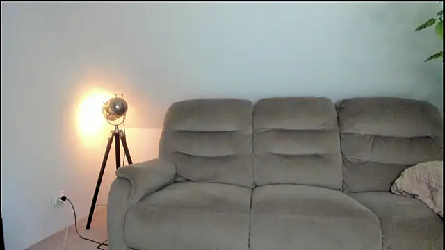 miss_ally webcam