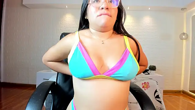 Lea_roussee webcam