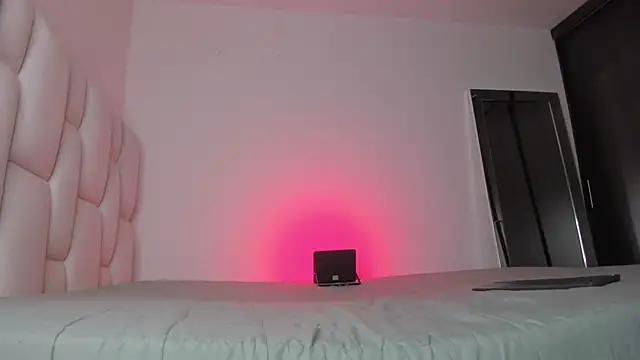 k1ttyerotica webcam