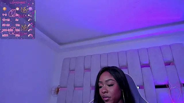 mia_schwarz webcam