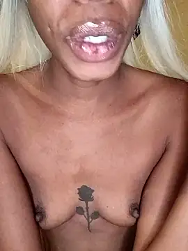 Jasmine_FullsShine webcam