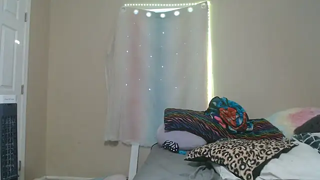 MamaB88 webcam