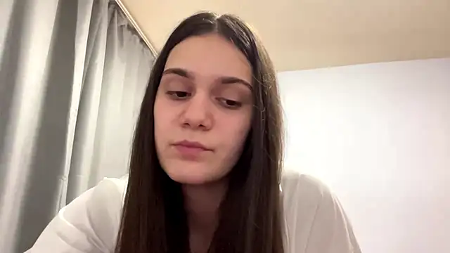 MaryRaven webcam