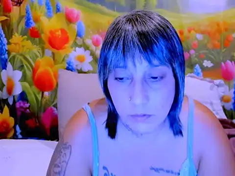 indianroxy webcam