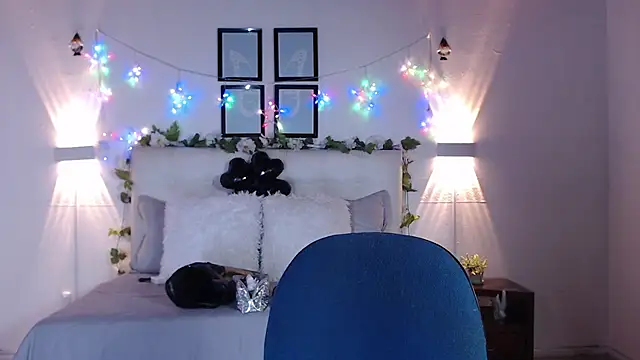 Megan_05_ webcam