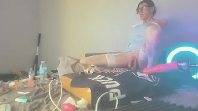Taylorsexbot webcam