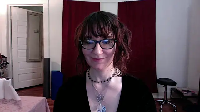 AnnywnBelle