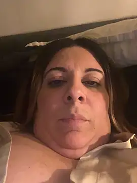 Webcam Model (JasmineGlow7)  is live.Free join now!