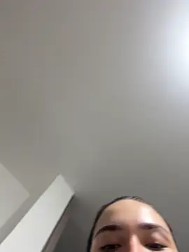 ava_blue (F young) - FUCK PUSSY + BIG SQUIRT IN TICKET SHOW