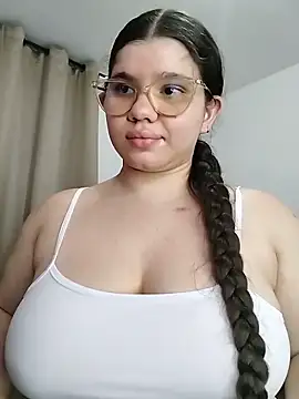 danzel1105 - Danzel1105's free webcam - UK Sex Cams