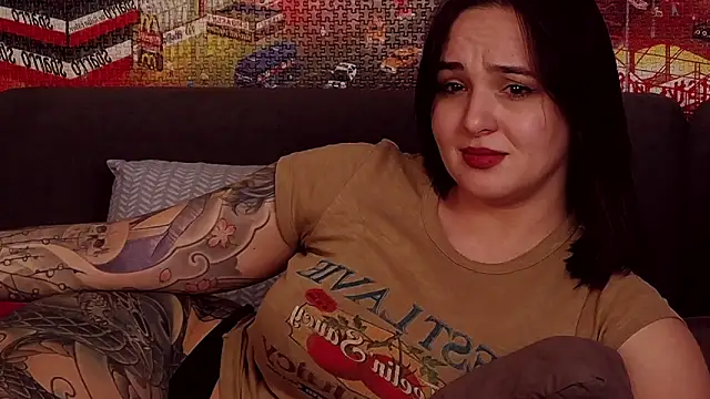 MeIisaLove webcam