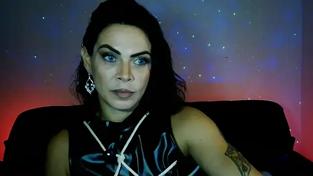 veronnaink - Veronnaink's free webcam - UK Sex Cams