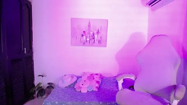 jully_dreams - Jully_dreams's free webcam - UK Sex Cams